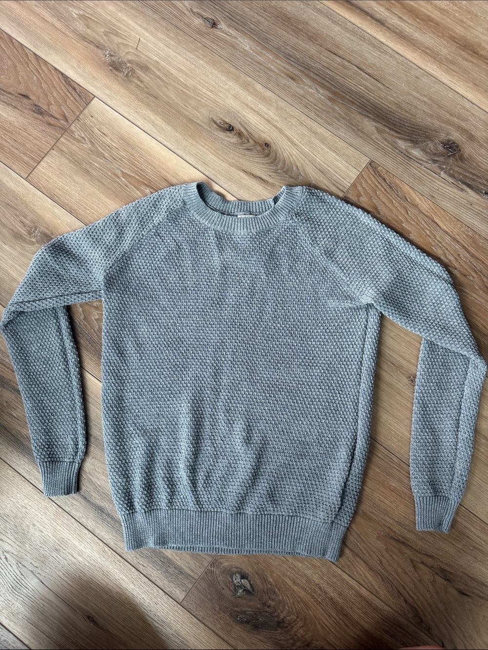 Old Navy Women's Gray Crewneck Textured Sweater